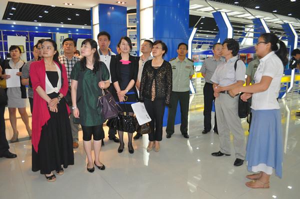 全心打造持久有效的食品安全体系——青岛市政协委员在半岛在线体育召开食品安全论坛